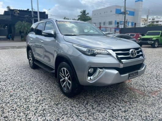 2020 Toyota Fortuner