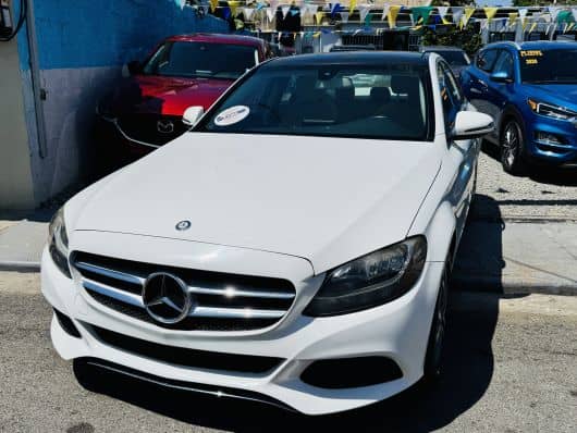 2016 Mercedes-Benz C300