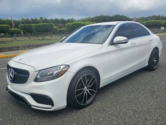 2016 Mercedes-Benz C300