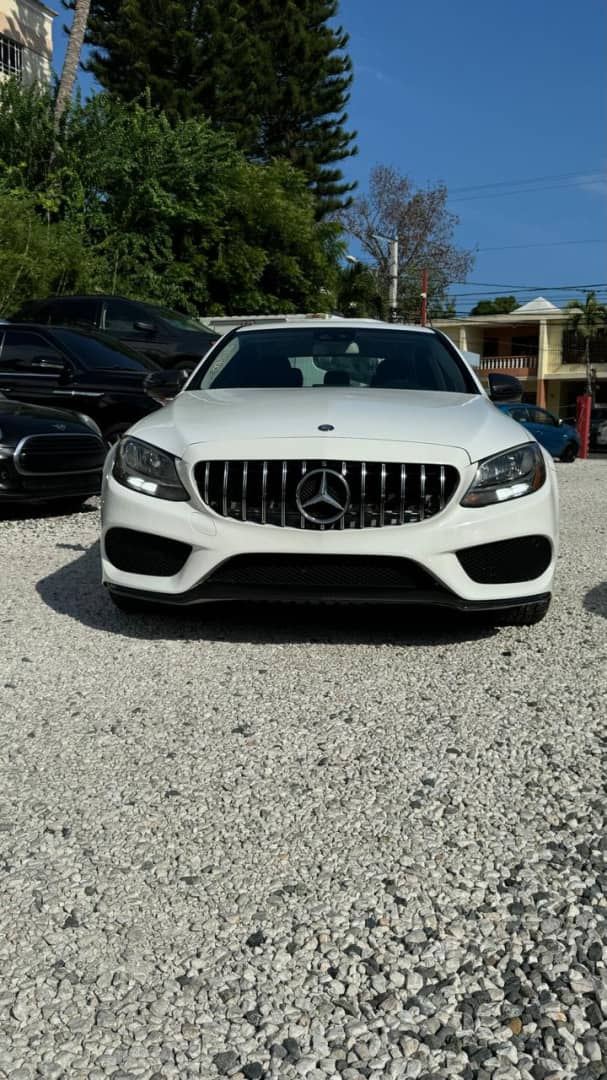 2016 Mercedes-Benz C300