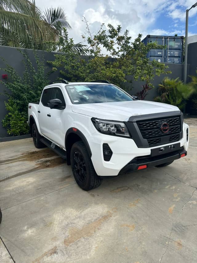 2025 Nissan Navara