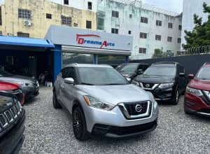 2019 Nissan Kicks