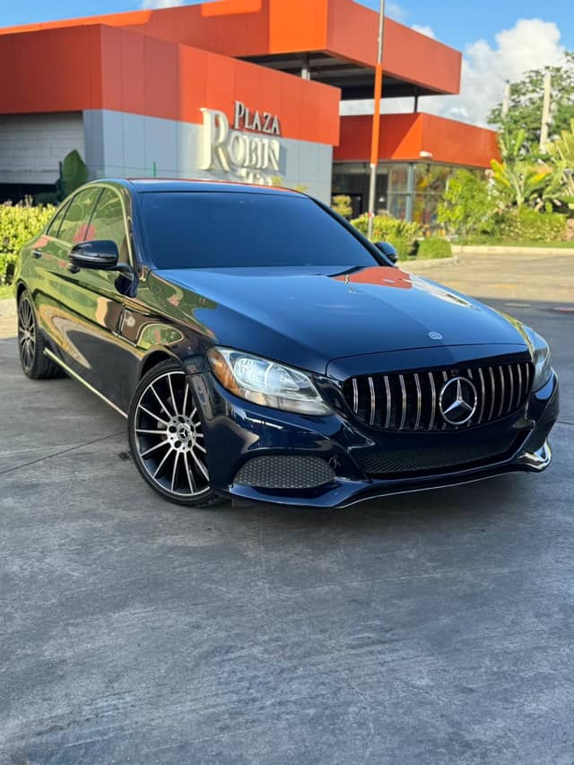 2017 Mercedes-Benz C300