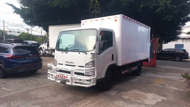 2019 Isuzu NPR