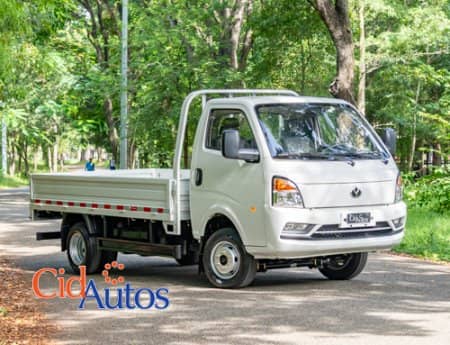 2024 KYC D5 Cab. Sencilla