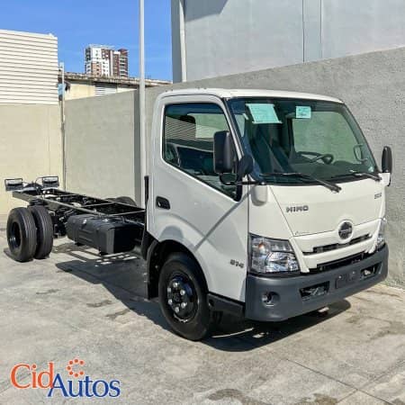 2025 hino Serie 300