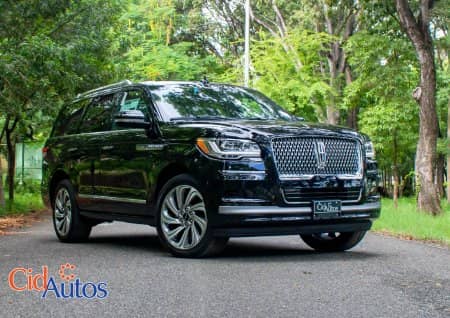 2023 Lincoln Navigator