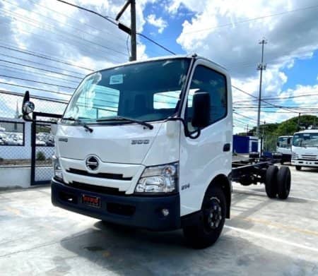 2025 hino Serie 300