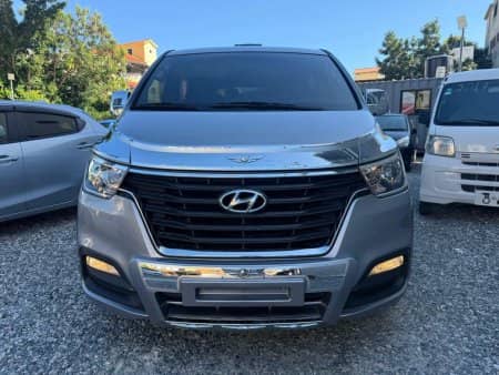 2021 Hyundai Starex